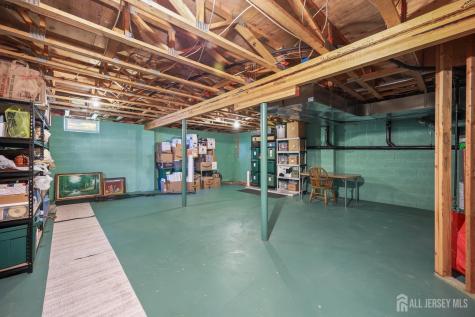 28 Sand Hill Court Jamesburg NJ 08831