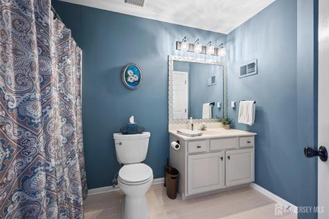 28 Sand Hill Court Jamesburg NJ 08831