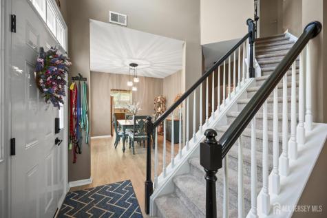28 Sand Hill Court Jamesburg NJ 08831