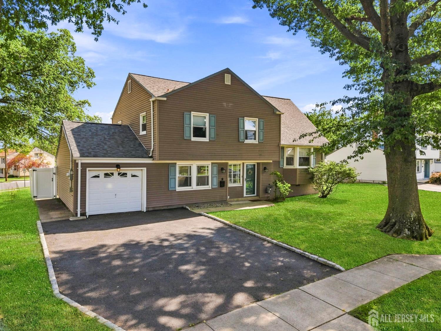 9 Meyer Road Edison NJ 08817
