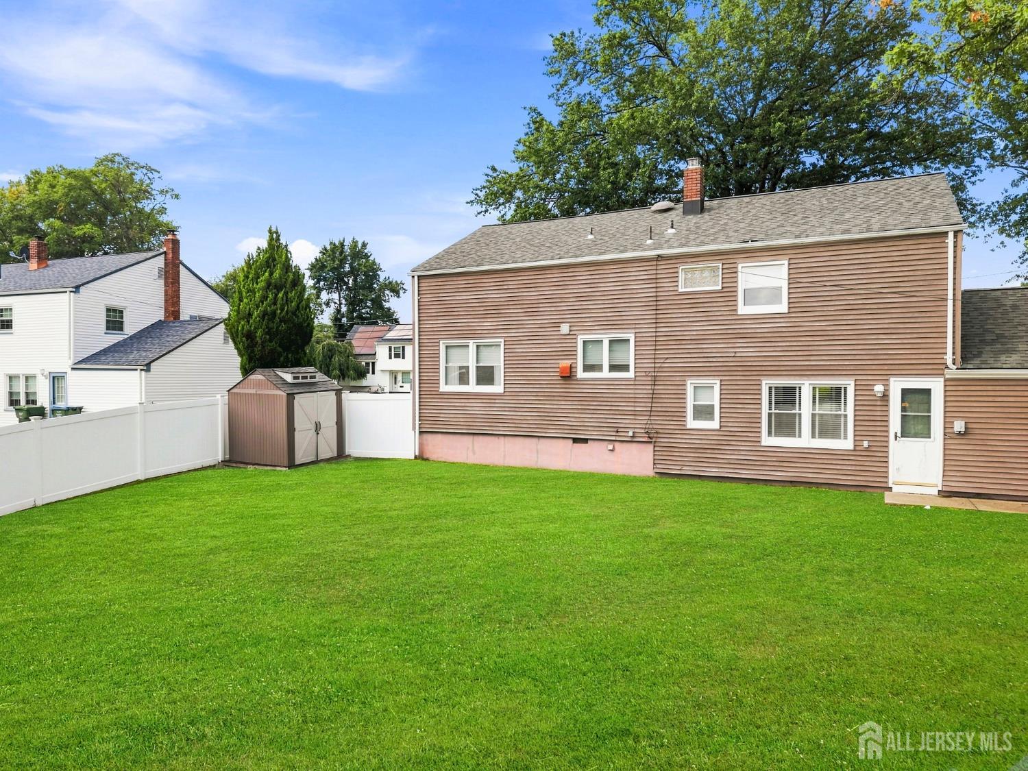 9 Meyer Road Edison NJ 08817