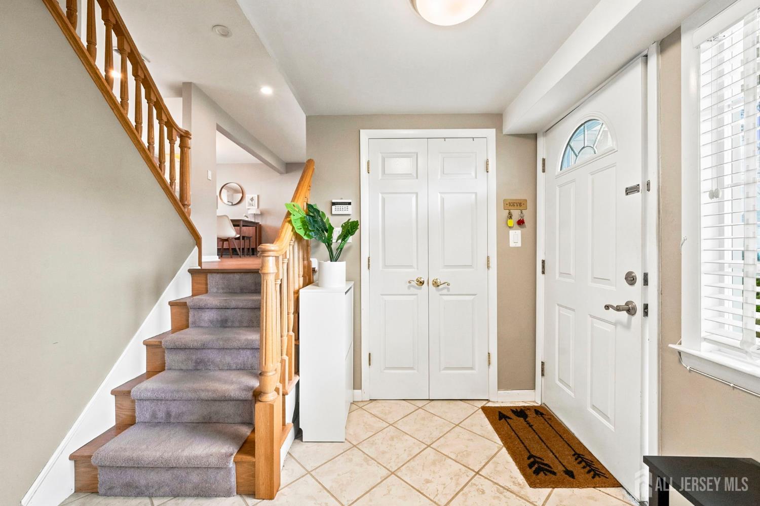 9 Meyer Road Edison NJ 08817