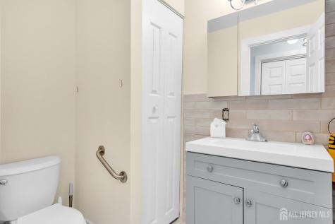 1 Truro Drive Monroe NJ 08831