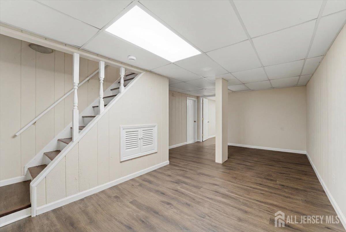 6 King Arthurs Court Edison NJ 08820