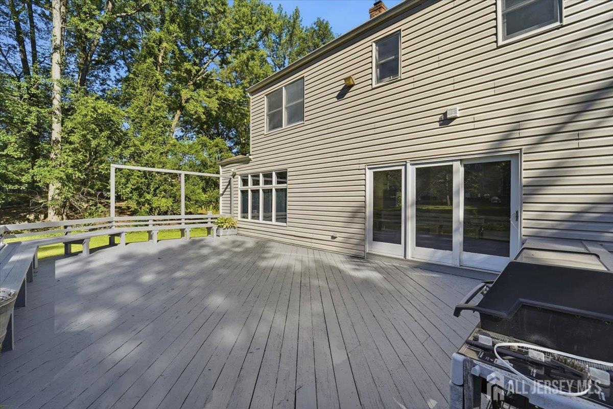 6 King Arthurs Court Edison NJ 08820