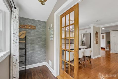 15 Douglas Avenue Hamilton NJ 08619