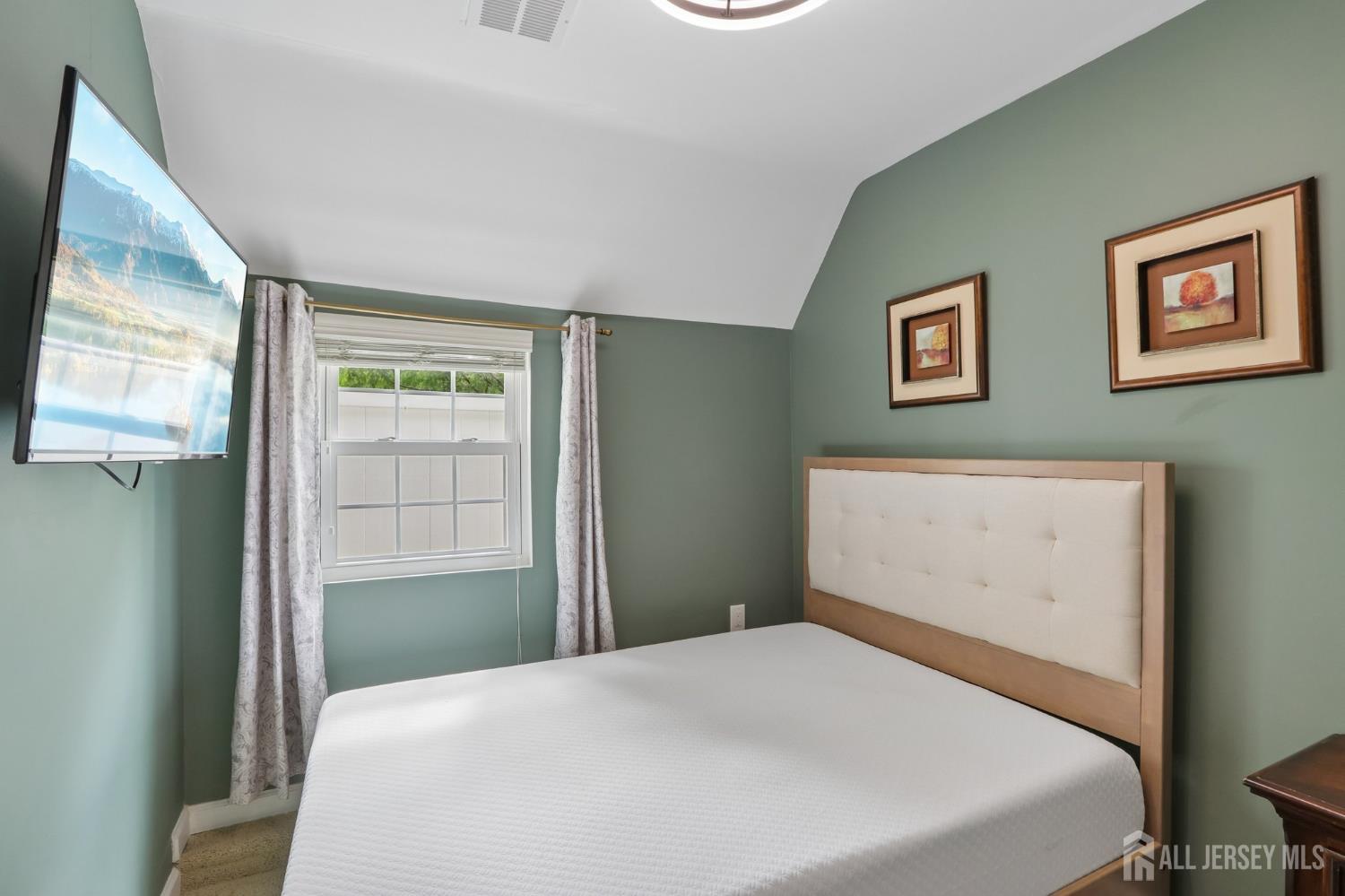 15 Douglas Avenue Hamilton NJ 08619