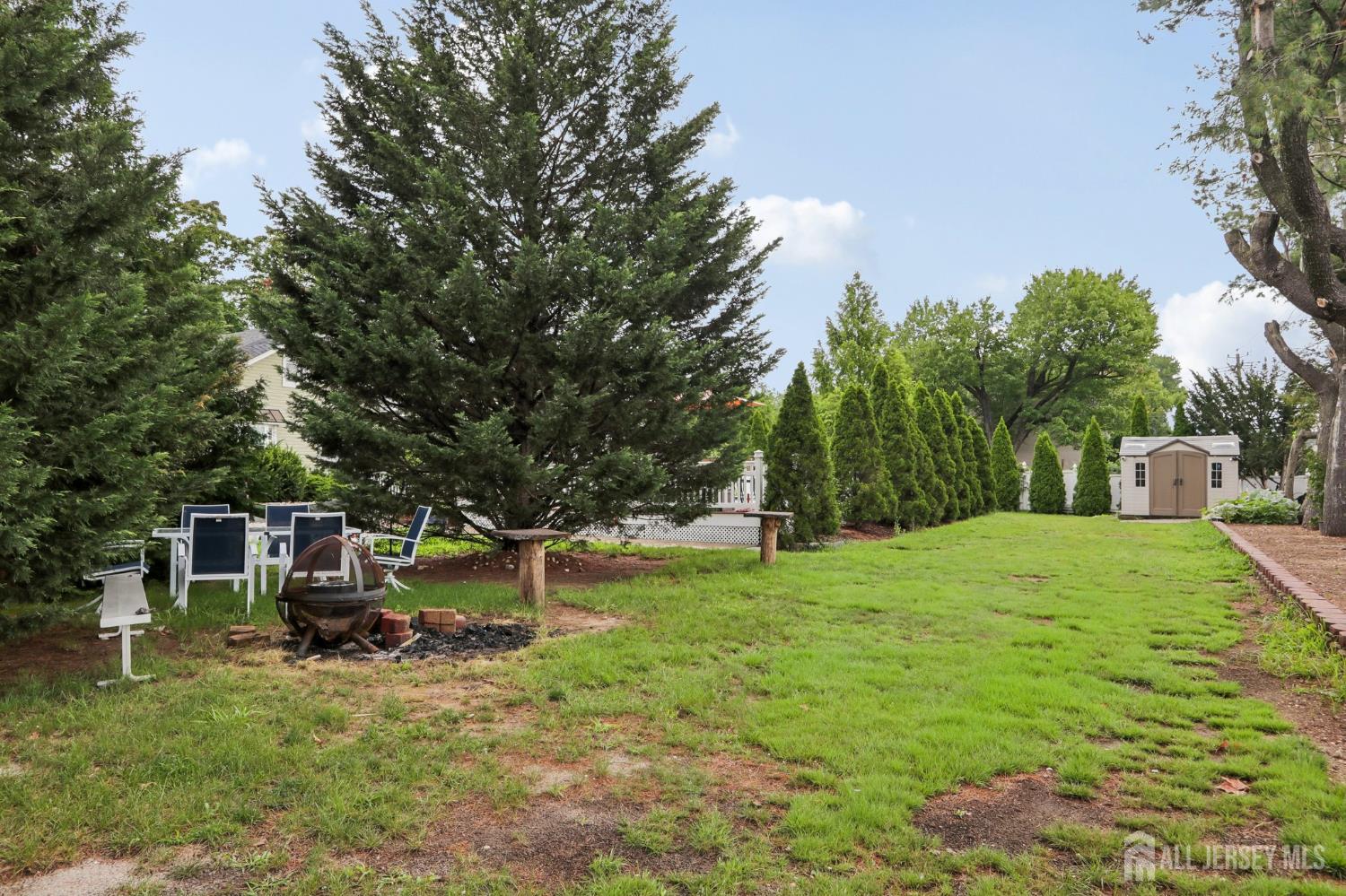 15 Douglas Avenue Hamilton NJ 08619