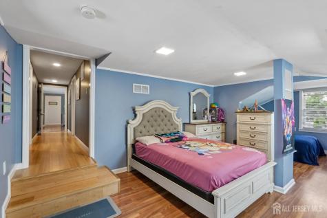 15 Douglas Avenue Hamilton NJ 08619