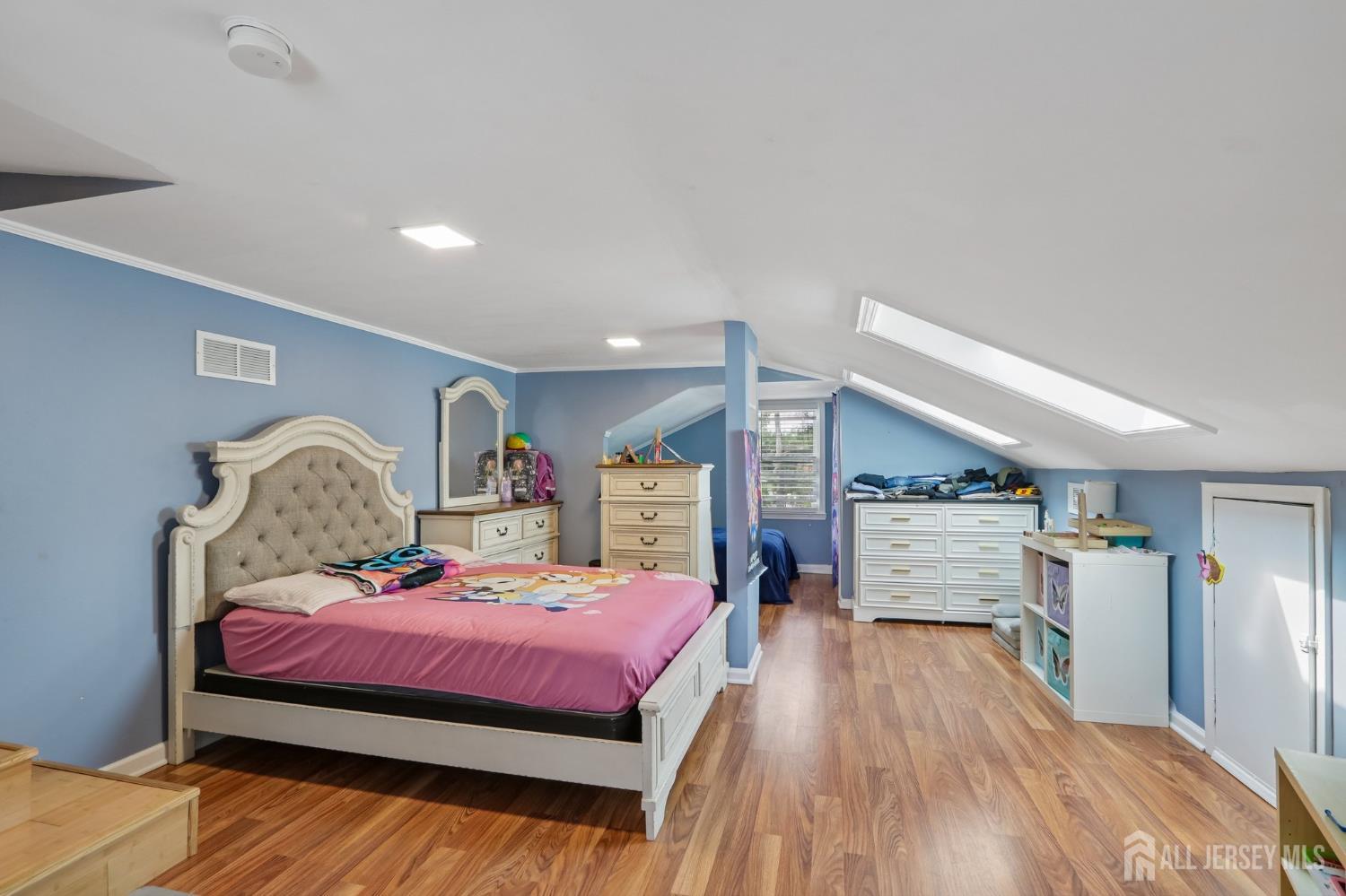 15 Douglas Avenue Hamilton NJ 08619