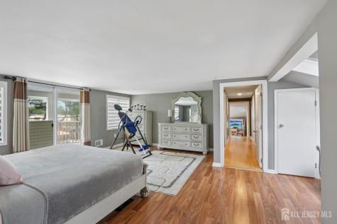 15 Douglas Avenue Hamilton NJ 08619