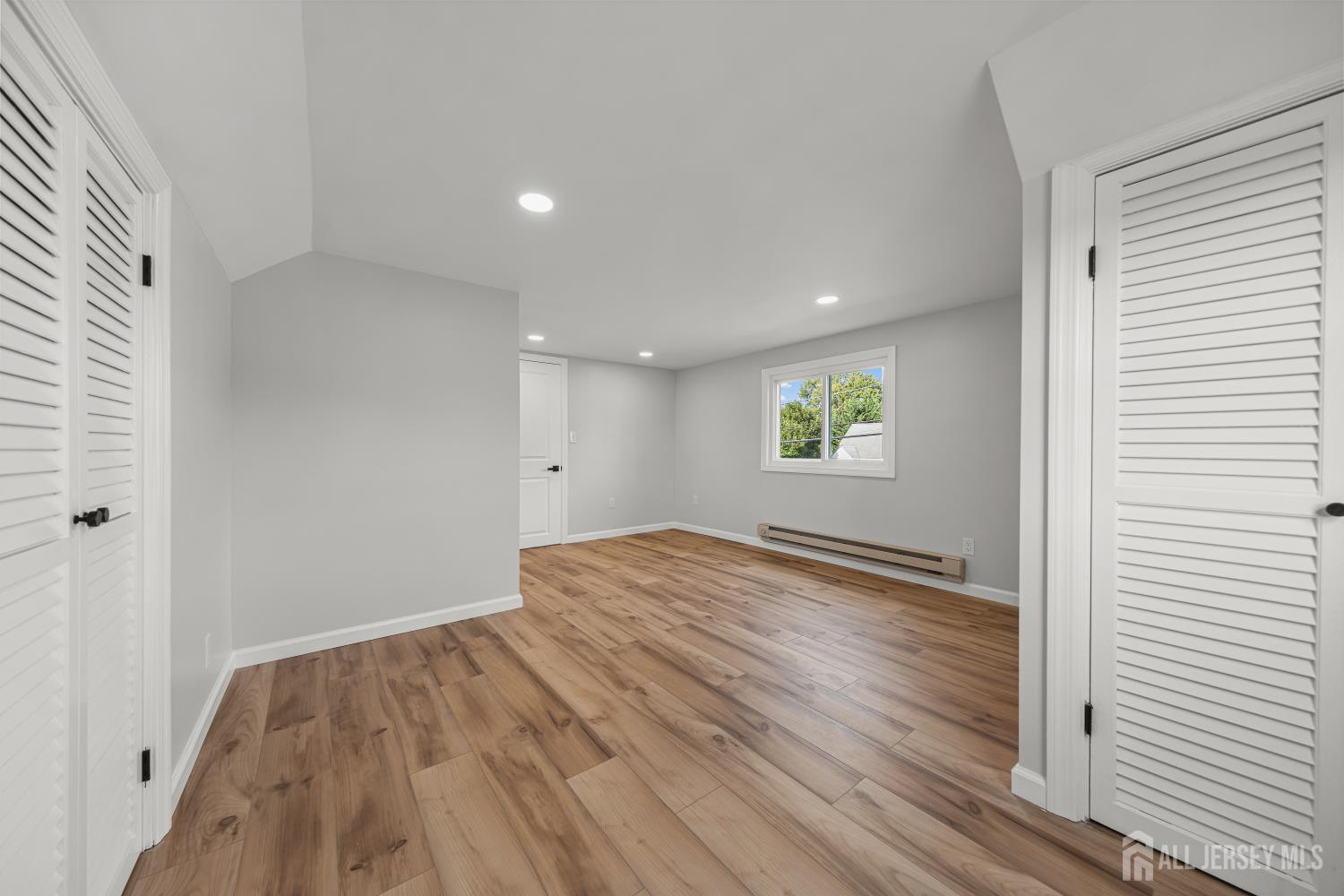 24 Morgan Drive Edison NJ 08817