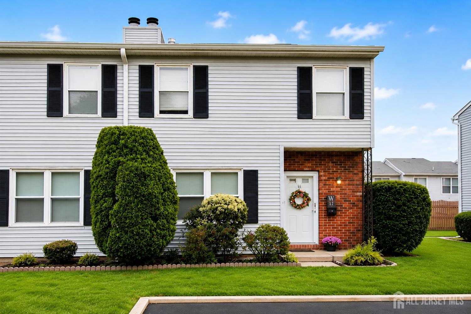 14 Dogwood Court Jamesburg NJ 08831