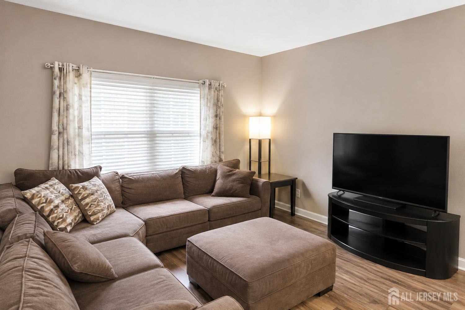 14 Dogwood Court Jamesburg NJ 08831