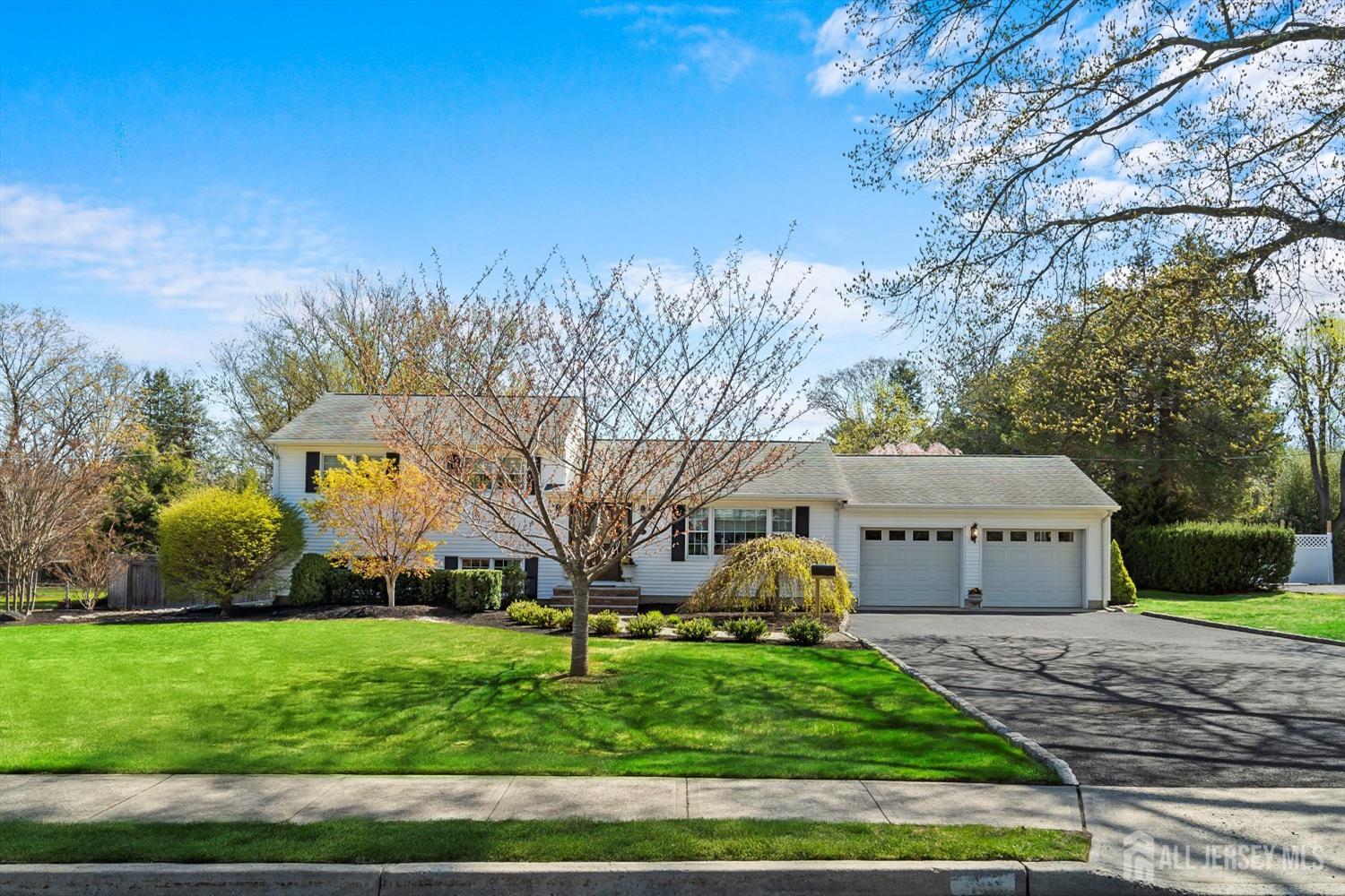 46 Hosford Avenue Leonardo NJ 07737