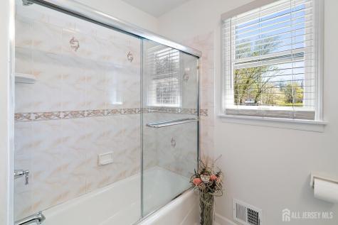 46 Hosford Avenue Leonardo NJ 07737