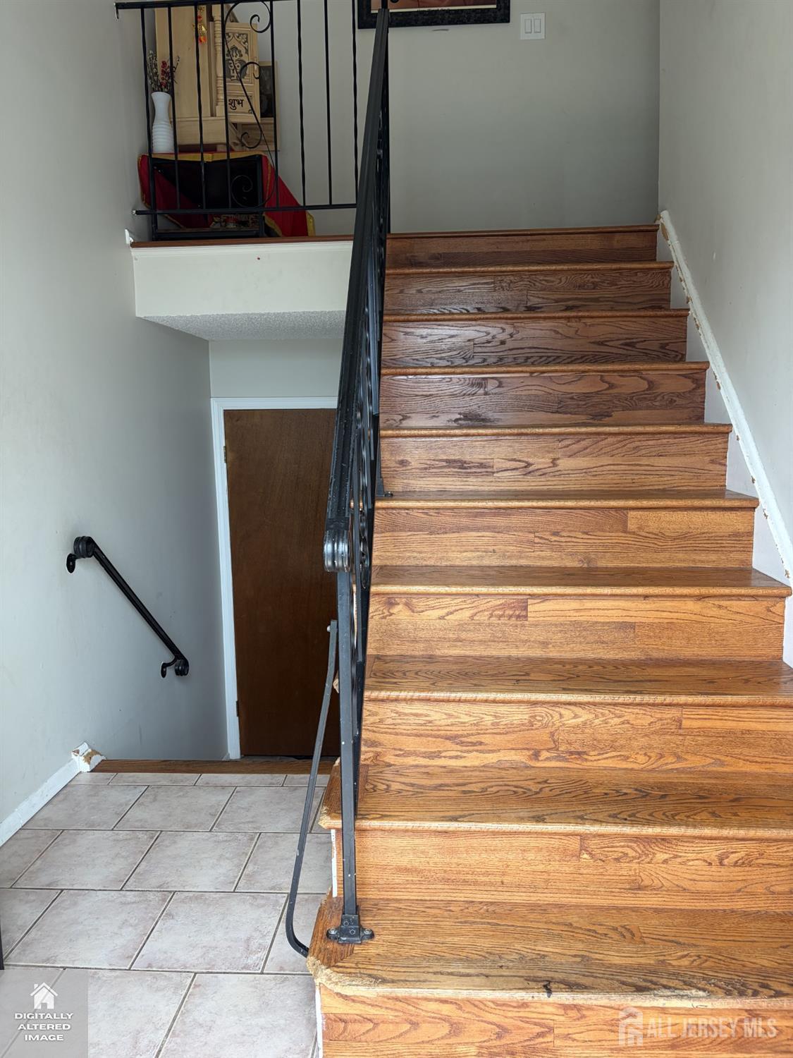 10 Holmes Street Carteret NJ 07008