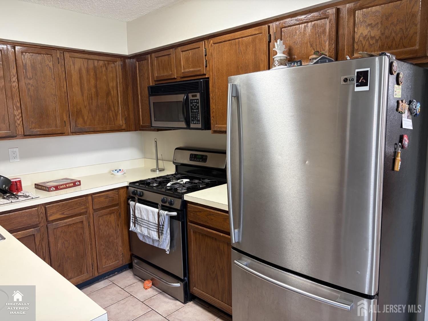10 Holmes Street Carteret NJ 07008