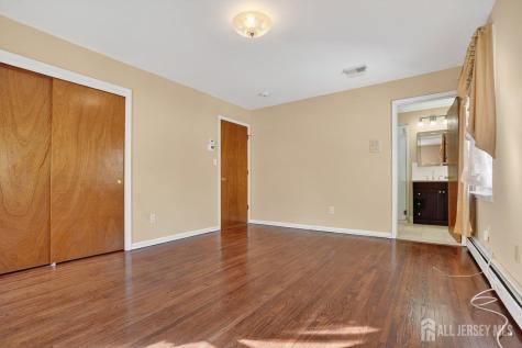 1 Wakefield Drive Edison NJ 08820