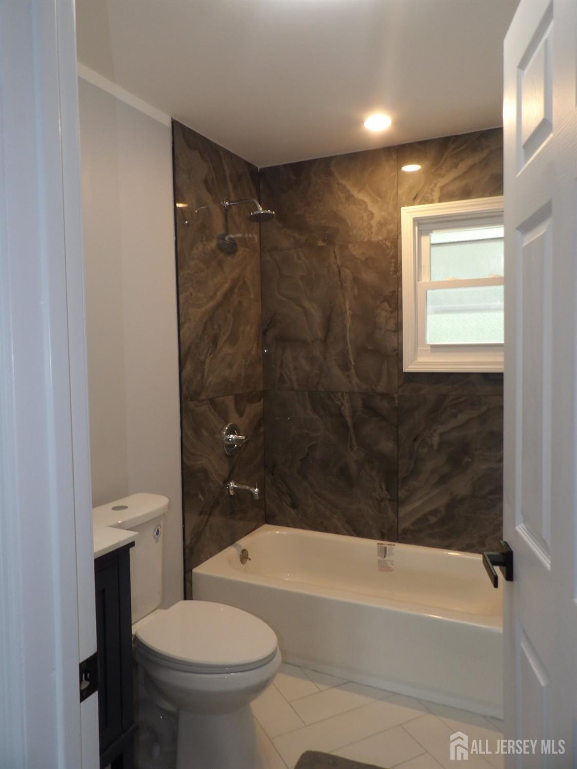 4 Kelly Court Mount Holly NJ 08860