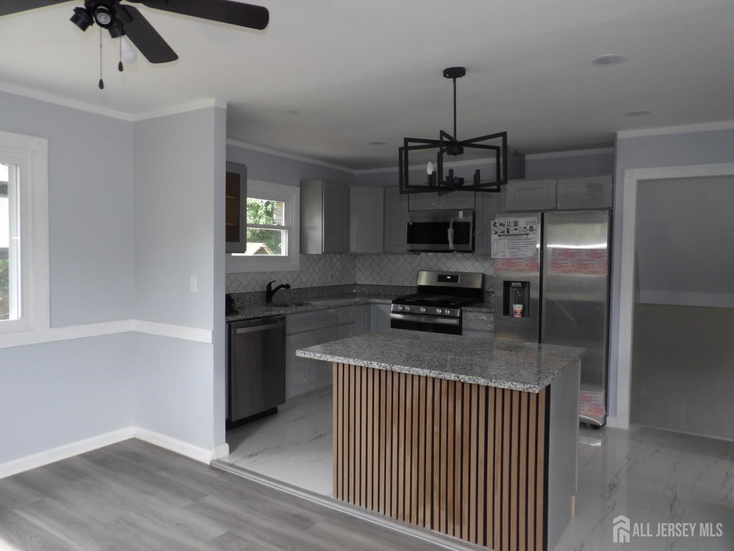 4 Kelly Court Mount Holly NJ 08860