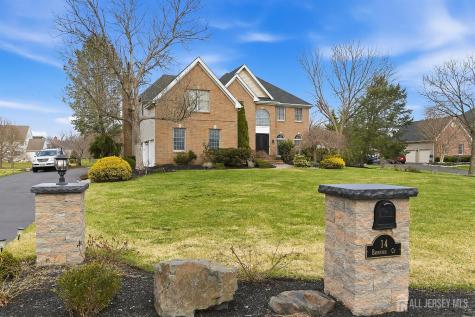 14 E Barnyard Court Plainsboro NJ 08536