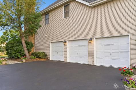 14 E Barnyard Court Plainsboro NJ 08536