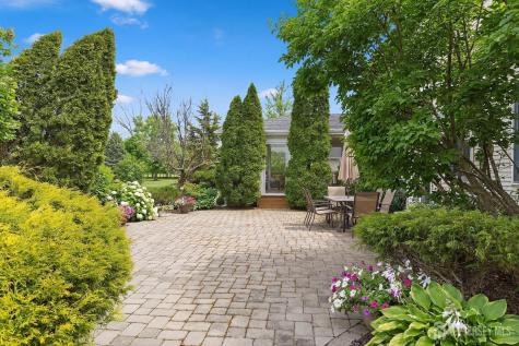 14 E Barnyard Court Plainsboro NJ 08536
