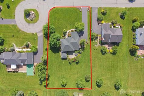 14 E Barnyard Court Plainsboro NJ 08536