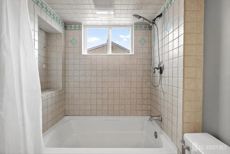 8 Marc Drive South Brunswick NJ 08810