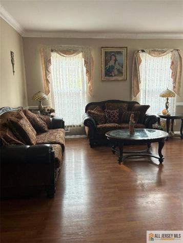 17 Heritage Drive South River NJ 08882