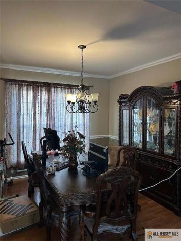 17 Heritage Drive South River NJ 08882