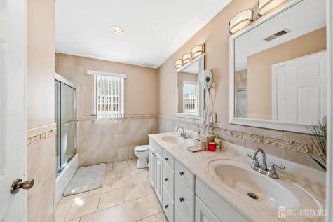 13 W 5th Avenue Linden NJ 07036