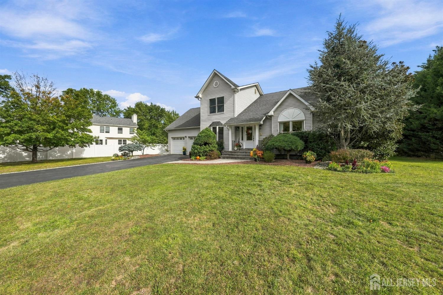 221 Jon Street Old Bridge NJ 08857