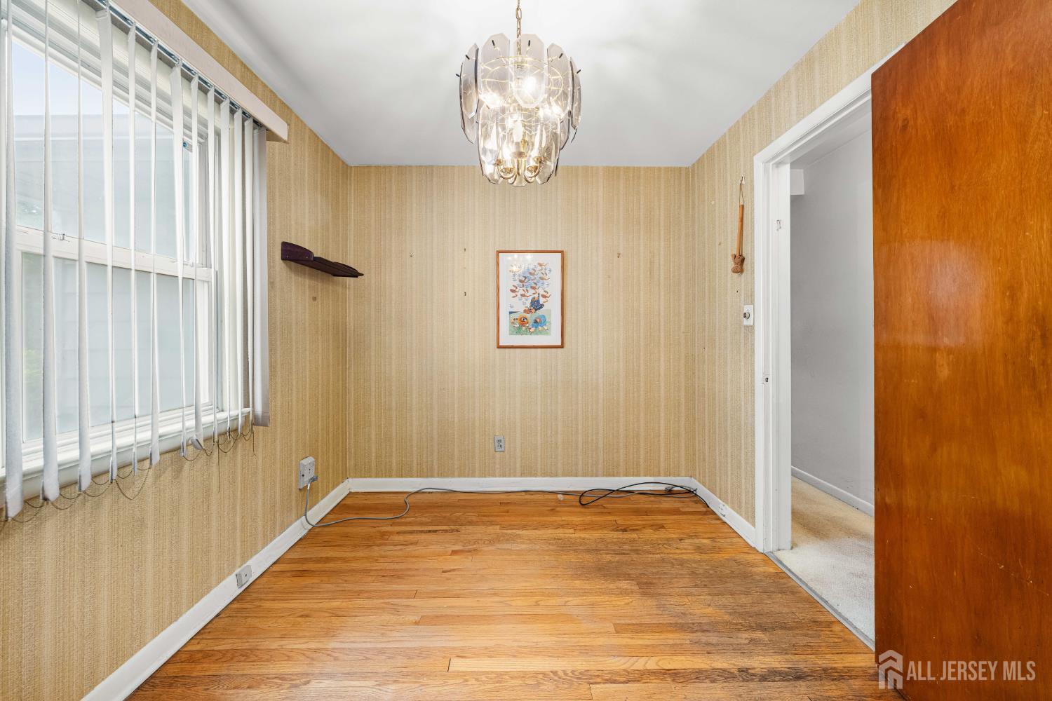 348 S 3rd Avenue Highland Park NJ 08904