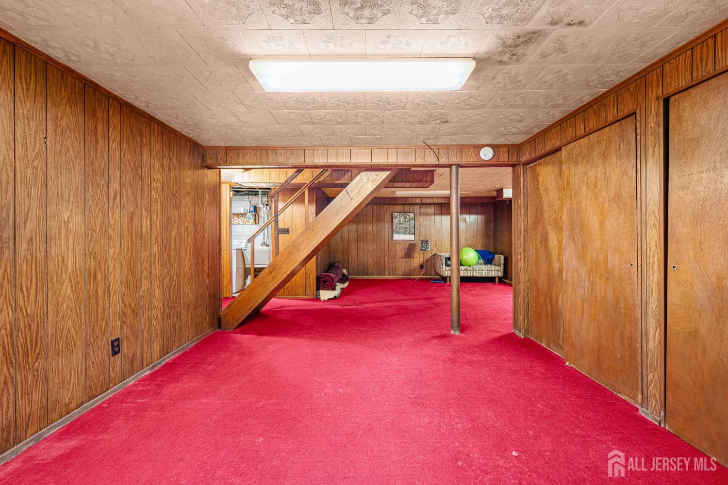 348 S 3rd Avenue Highland Park NJ 08904