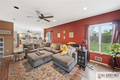 121 W Hill Road Colonia NJ 07067