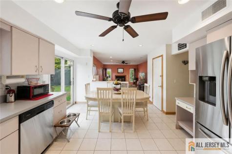 121 W Hill Road Colonia NJ 07067