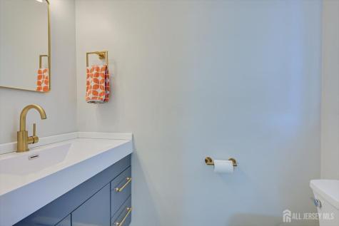 9 Olden Road Edison NJ 08817