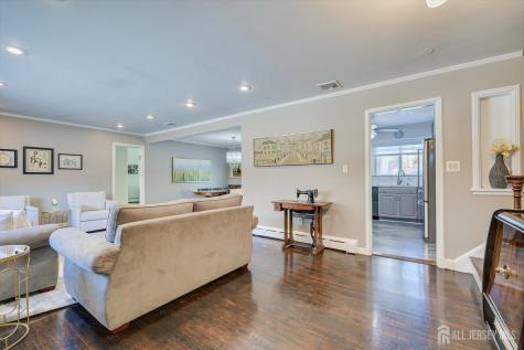 9 Olden Road Edison NJ 08817