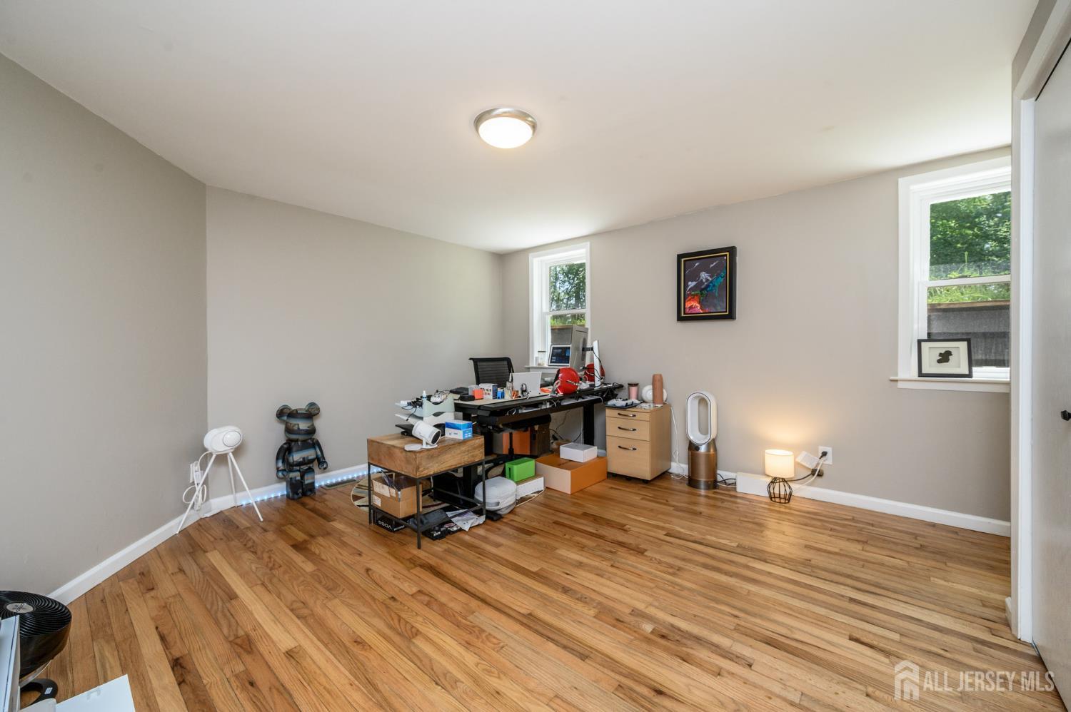 596 Keefe Road Lawrence NJ 08648