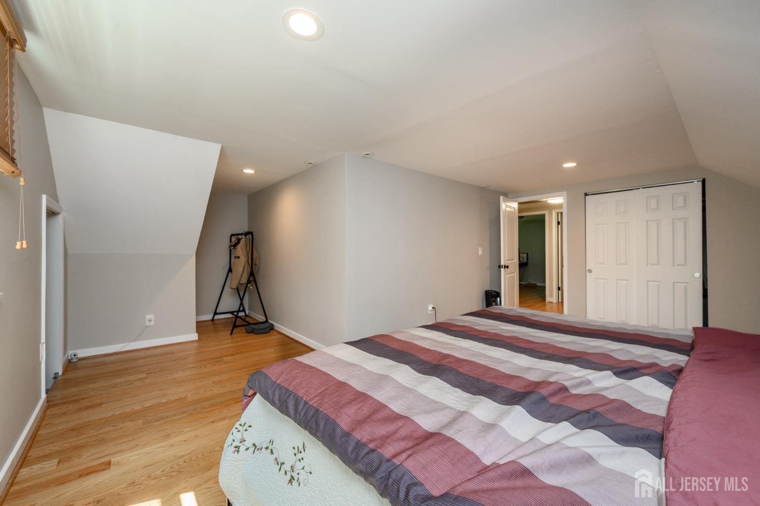 596 Keefe Road Lawrence NJ 08648