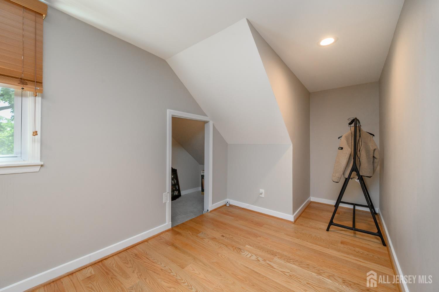 596 Keefe Road Lawrence NJ 08648
