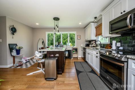 596 Keefe Road Lawrence NJ 08648