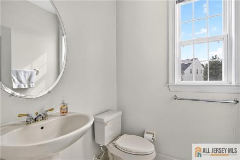 58 Meadow Run Road Bordentown Twp NJ 08505