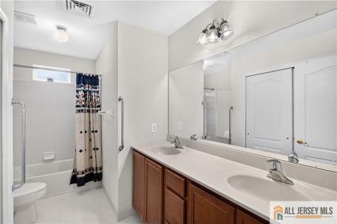 58 Meadow Run Road Bordentown Twp NJ 08505