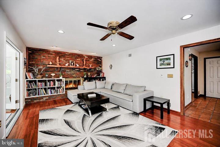 3 Leshin Lane Hightstown NJ 08520