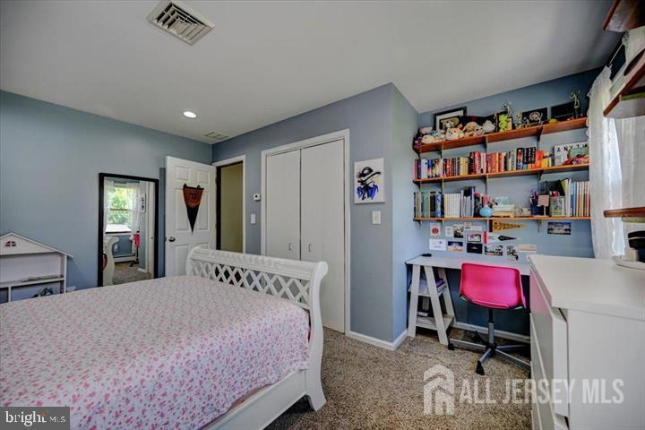 3 Leshin Lane Hightstown NJ 08520