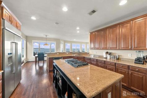 23 Lighthouse Drive South Amboy NJ 08879