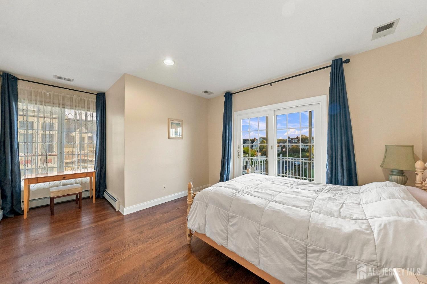 23 Lighthouse Drive South Amboy NJ 08879